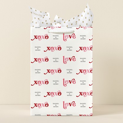 Love and Kisses Gift Bag