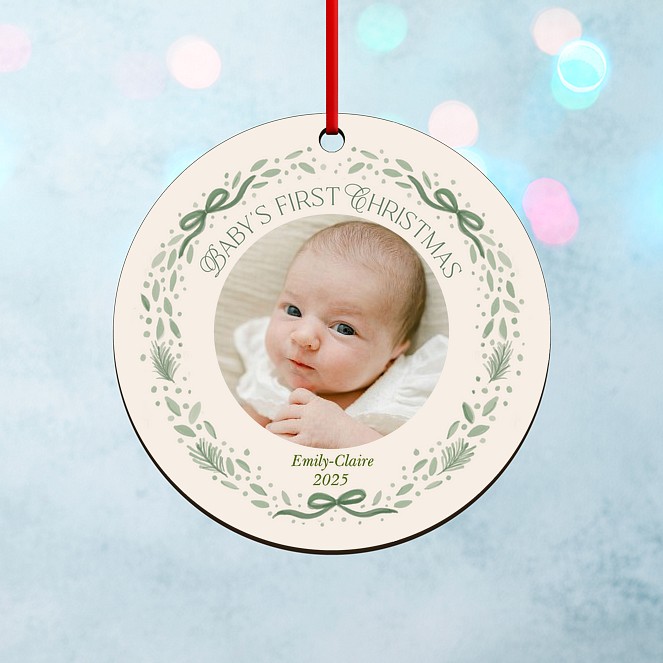 Delicate Wreath Personalized Ornaments